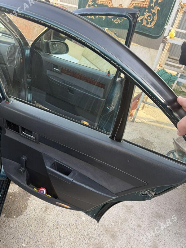 Opel Omega 1994 - 35 000 TMT - Мары - img 1