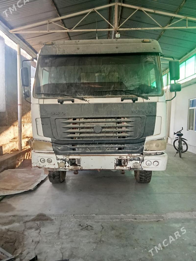 Howo TX 2010 - 220 000 TMT - Gypjak - img 1