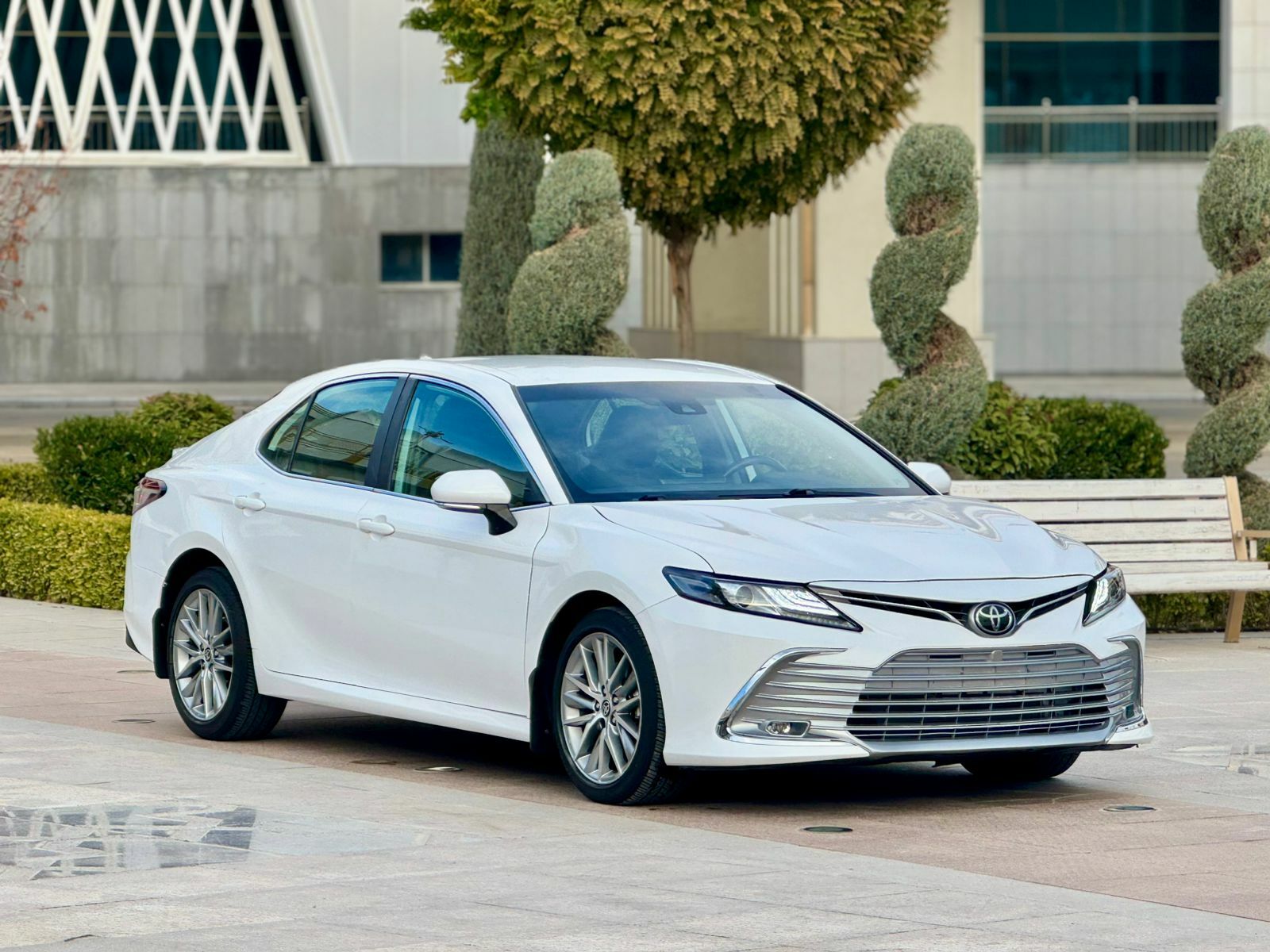 Toyota Camry 2022 - 318 000 TMT - Aşgabat - img 1