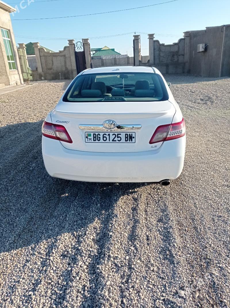 Toyota Camry 2010 - 210 000 TMT - Балканабат - img 1