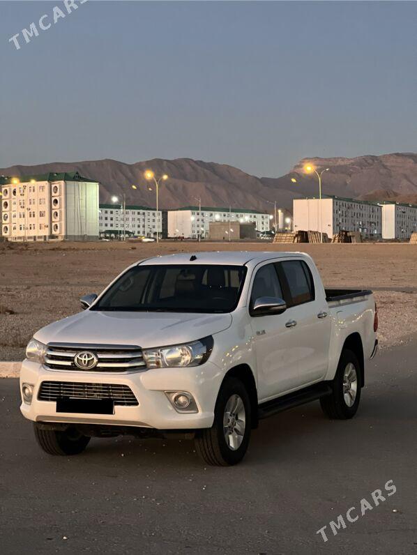Toyota Hilux 2016 - 430 000 TMT - Balkanabat - img 1