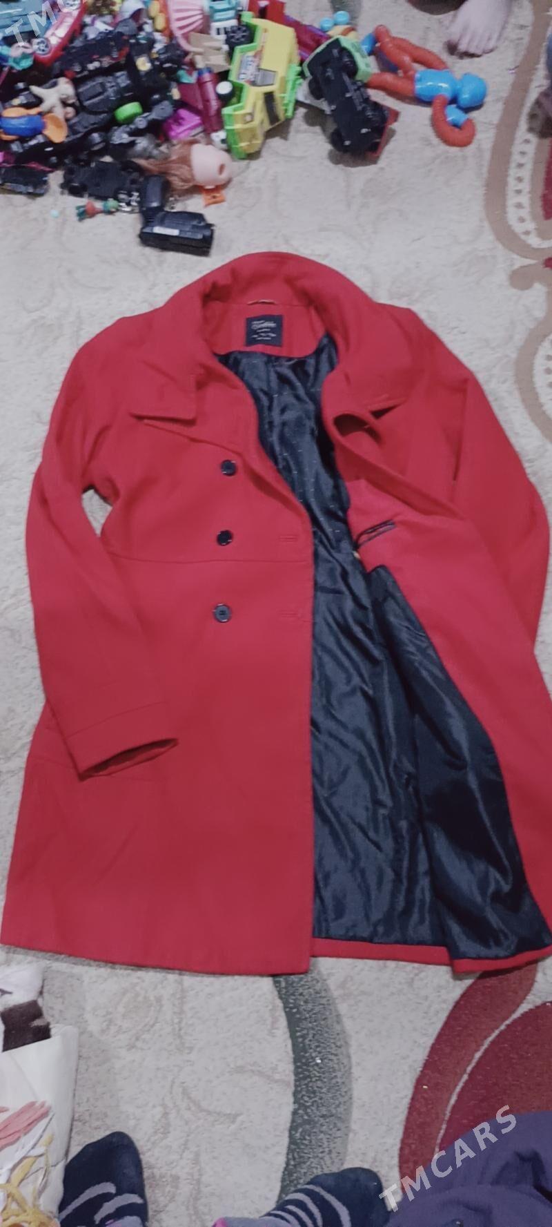 Пальто размер 38-40-42 - Mary - img 1