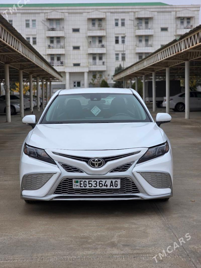 Toyota Camry 2022 - 319 000 TMT - Ашхабад - img 1