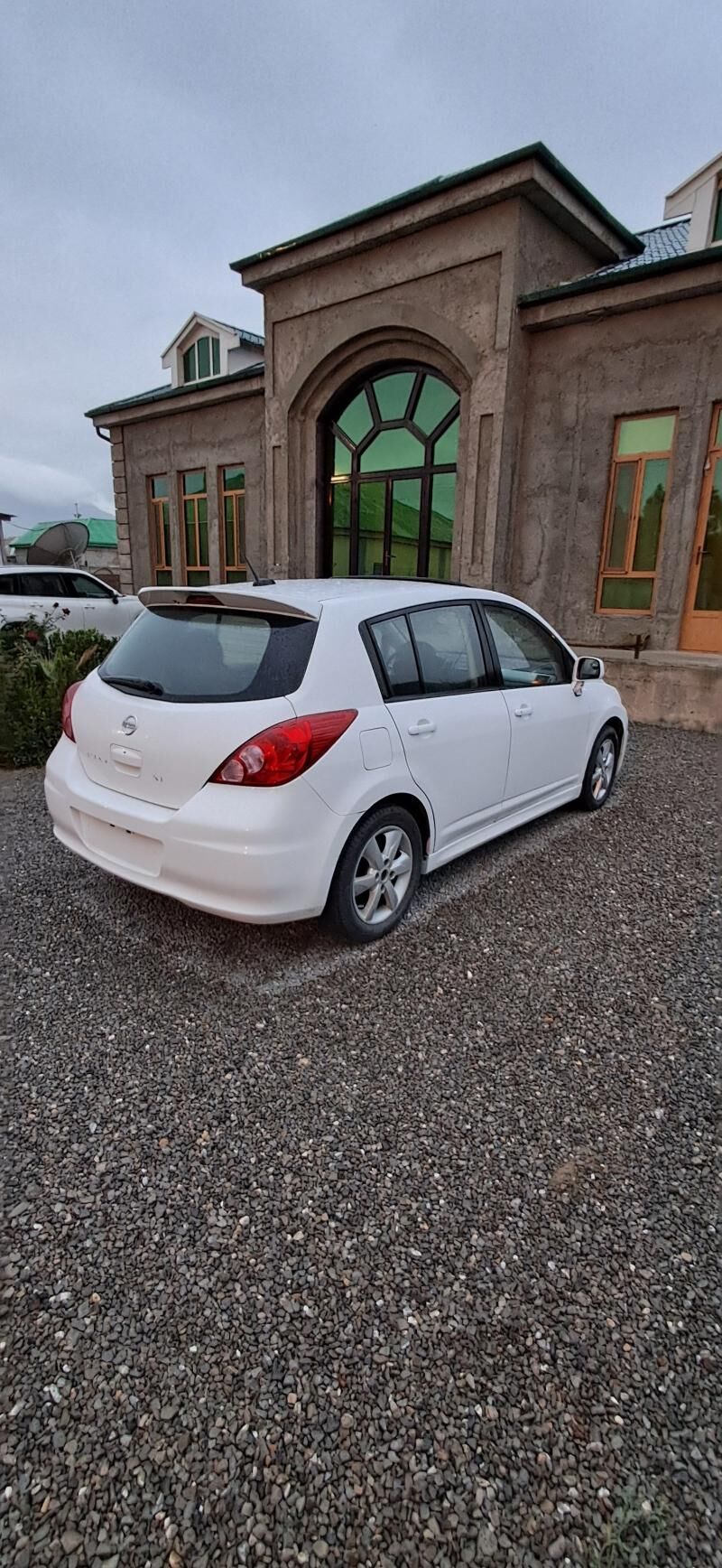 Nissan versa wersa Bamper 1 400 TMT - Бузмеин - img 1
