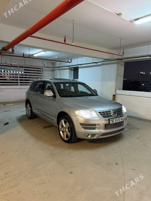 Volkswagen Touareg 2009 - 500 000 TMT - Ашхабад - img 1