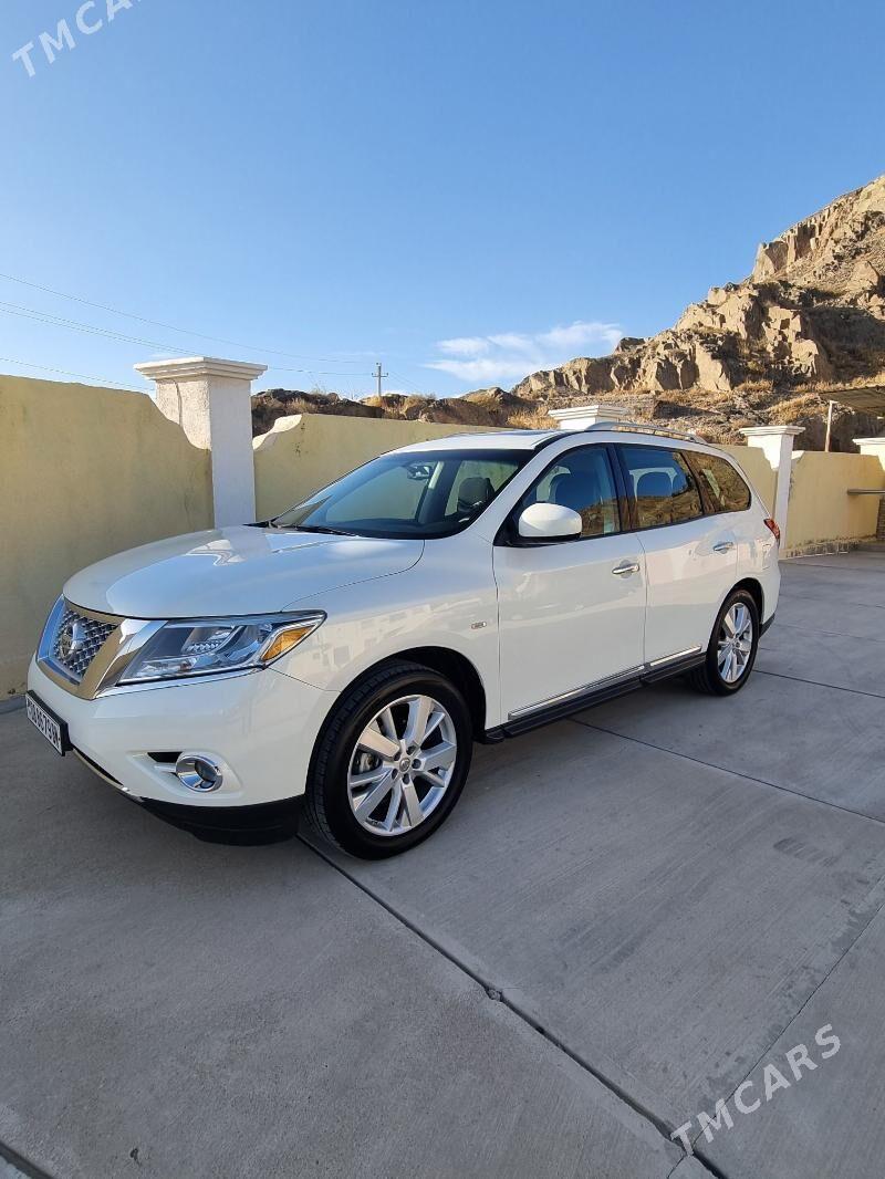 Nissan Pathfinder 2013 - 270 000 TMT - Туркменбаши - img 1