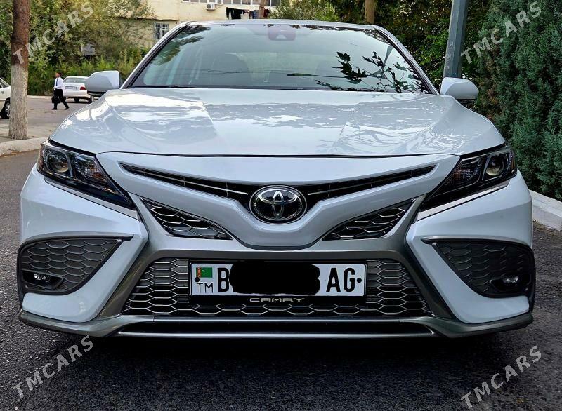 Toyota Camry 2022 - 292 000 TMT - Бузмеин - img 1