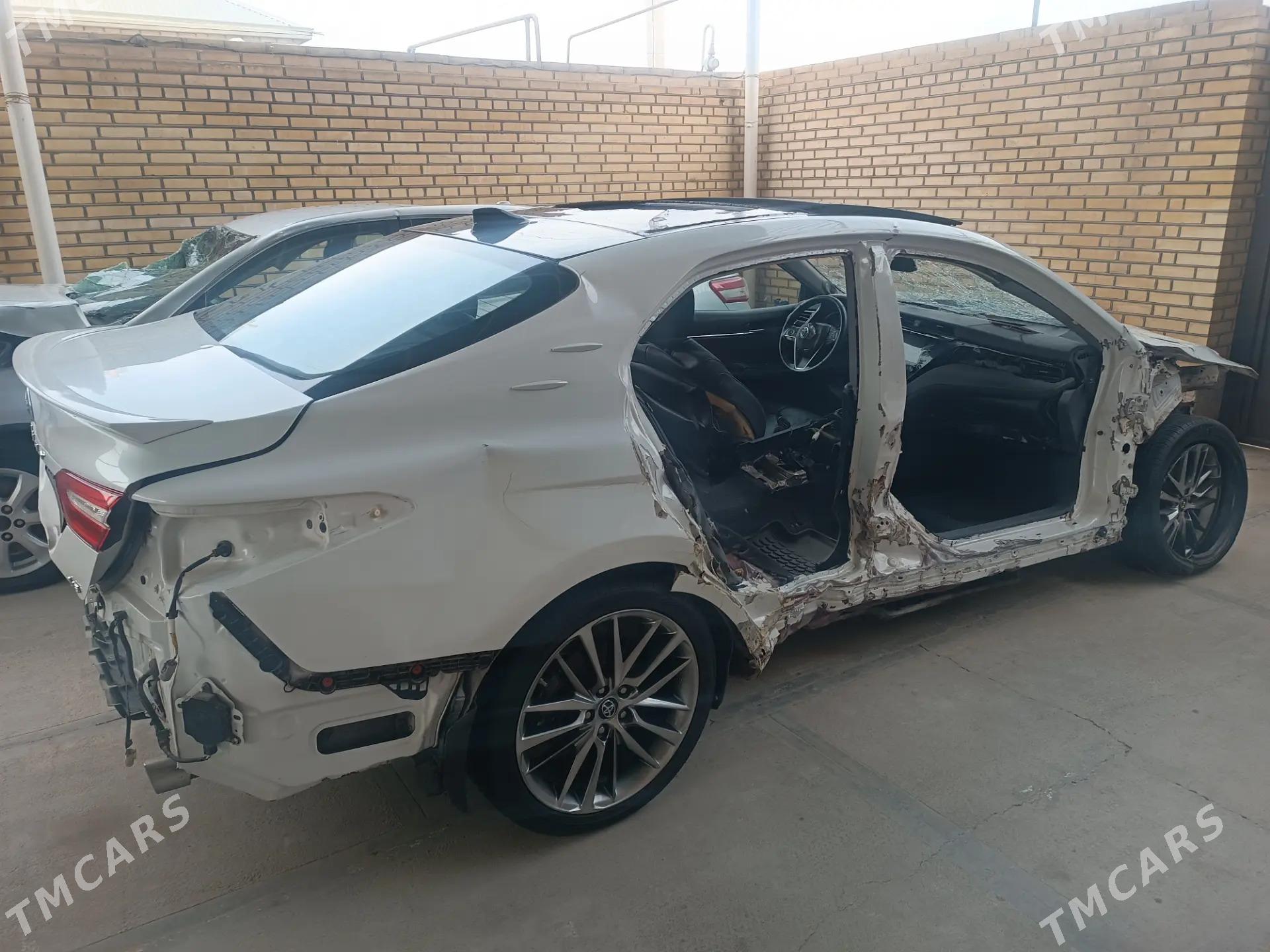 Toyota Camry 2018 - 150 000 TMT - Mary - img 1