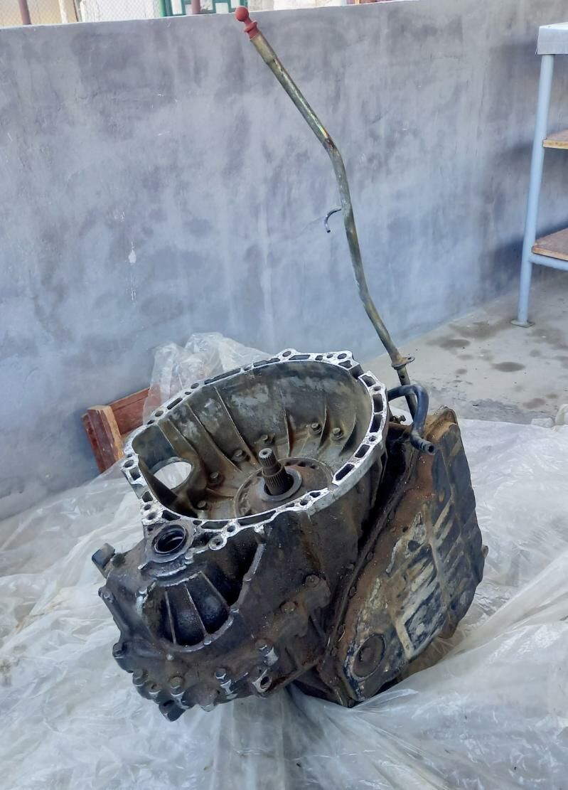 Nissan Karobka 3 800 TMT - Туркменбаши - img 1