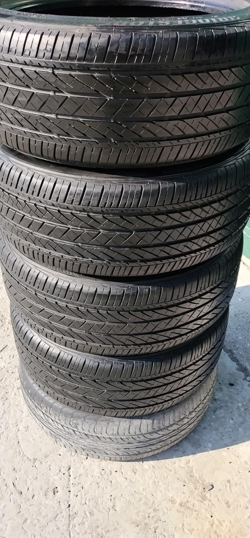 235/45/18/ Bredistone 2 850 TMT - Garadamak - img 1