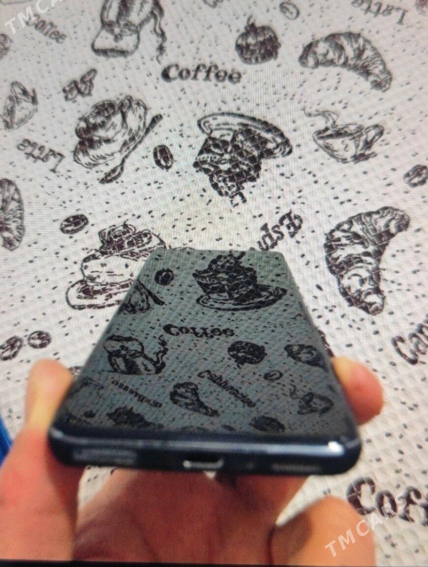 Mi 11 pro (4 gapdal eyç) - Ашхабад - img 1