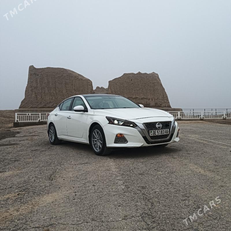 Nissan Altima 2020 - 215 000 TMT - Hitrowka - img 1