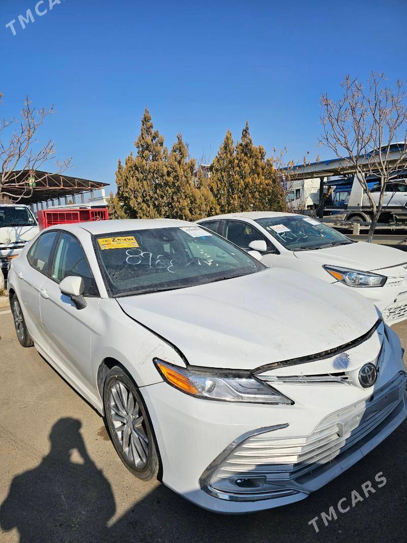 Toyota Camry 2021 - 280 000 TMT - Бузмеин - img 1