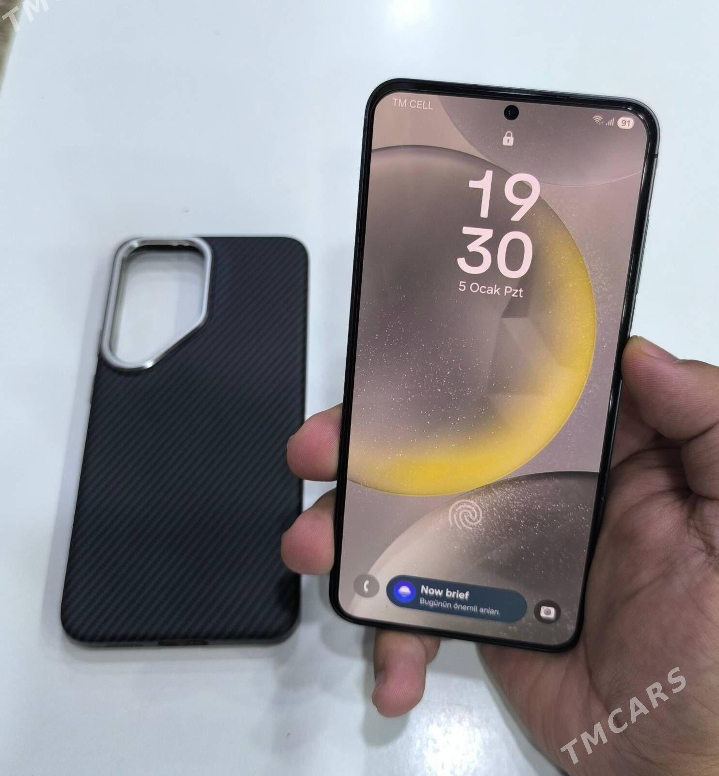 Samsung S24 - Mary - img 1