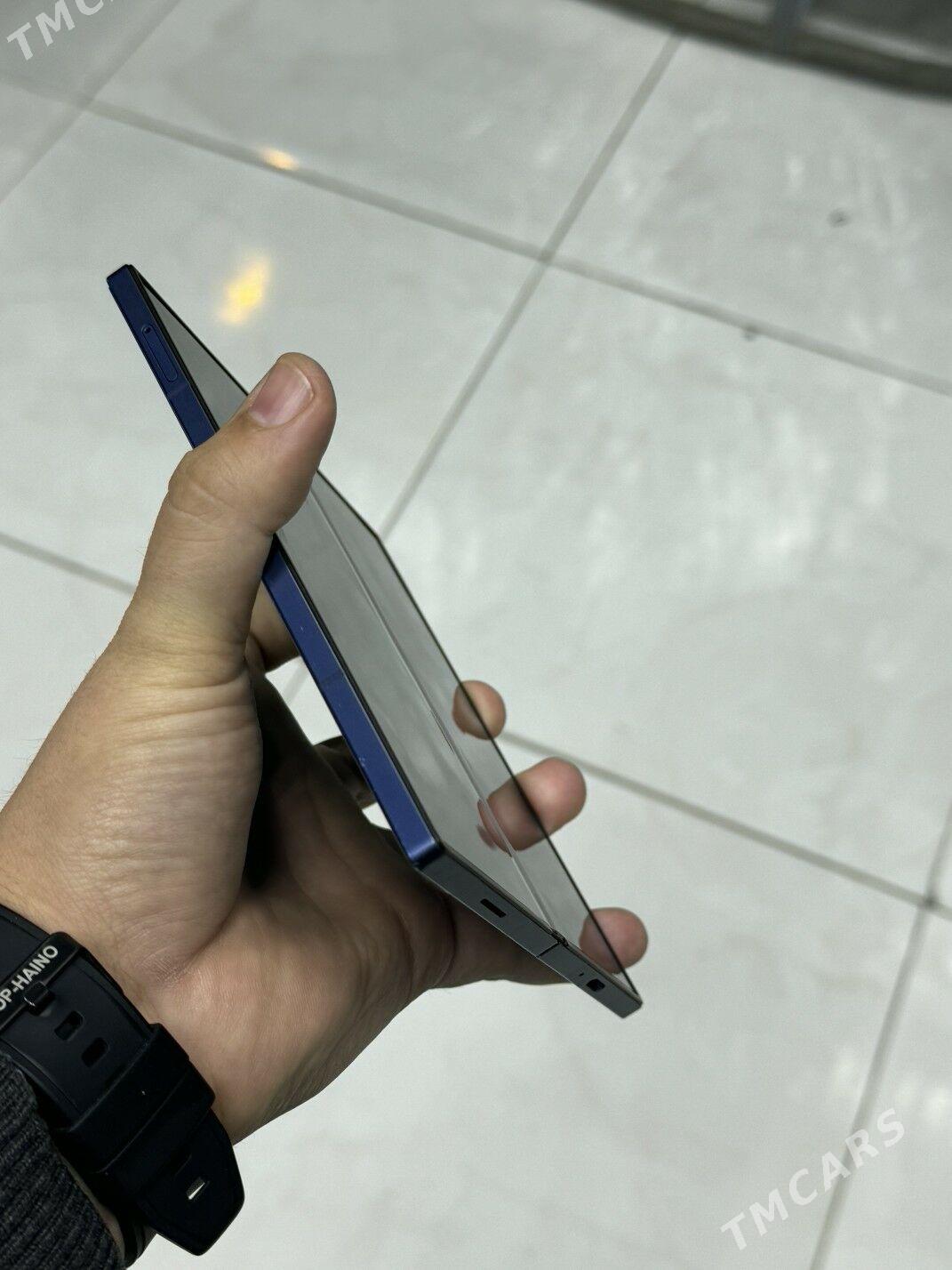 z fold 6 12/256 2sim - Aşgabat - img 1