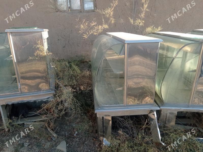 холодильник витрина - Бахарден - img 1