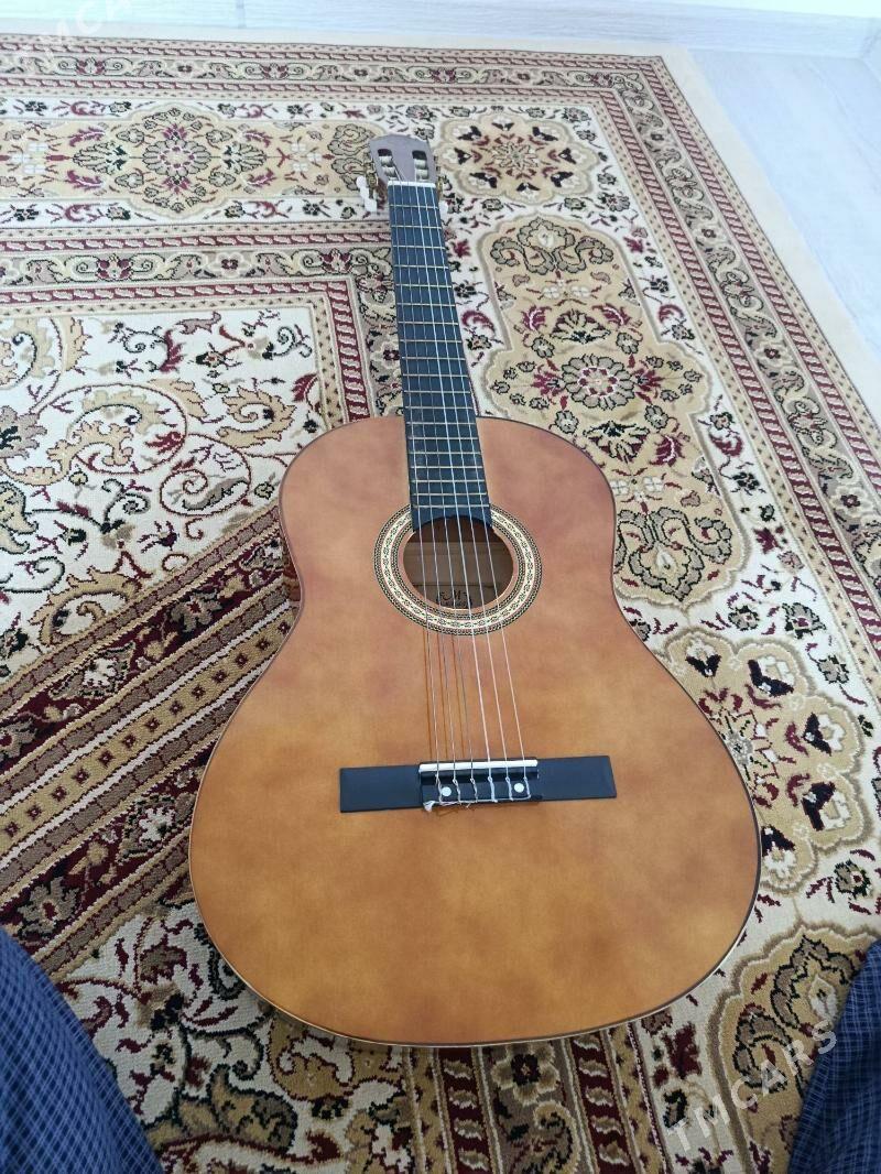 gitara - Гызыларбат - img 1