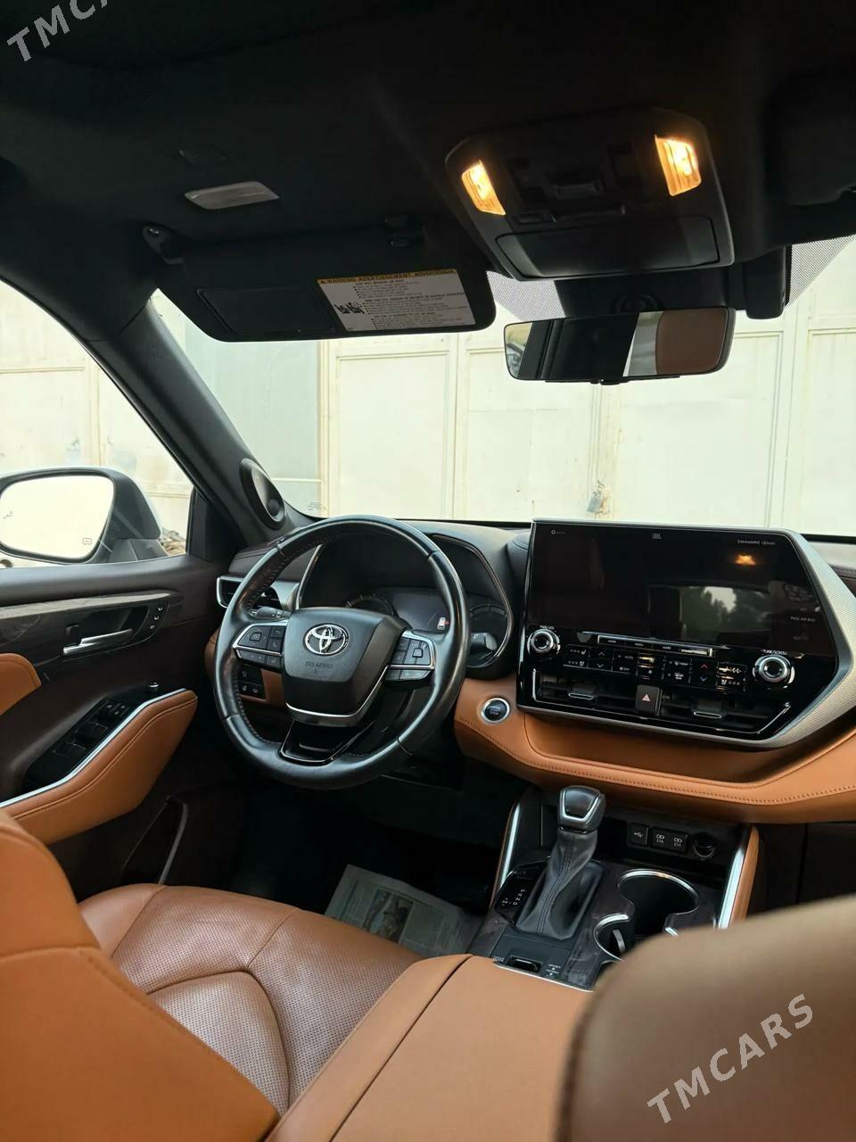 Toyota Highlander 2021 - 680 000 TMT - Ашхабад - img 1