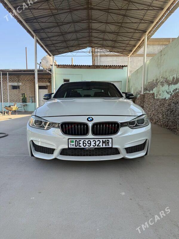 BMW F30 2013 - 350 000 TMT - Mary - img 1