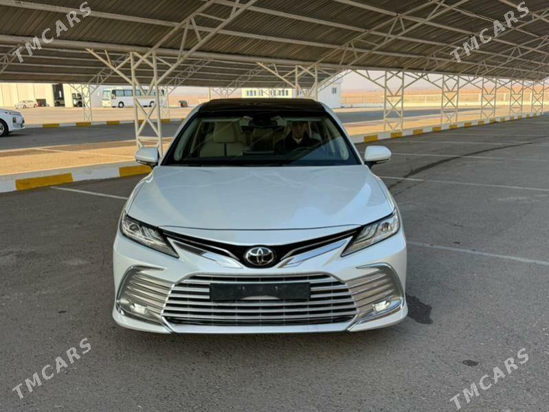 Toyota Camry 2021 - 595 000 TMT - Aşgabat - img 1
