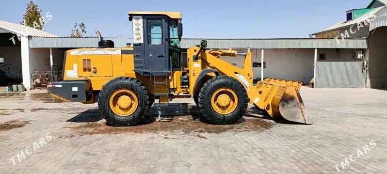 XCMG LW300F 2015 - 460 000 TMT - Ёлётен - img 1