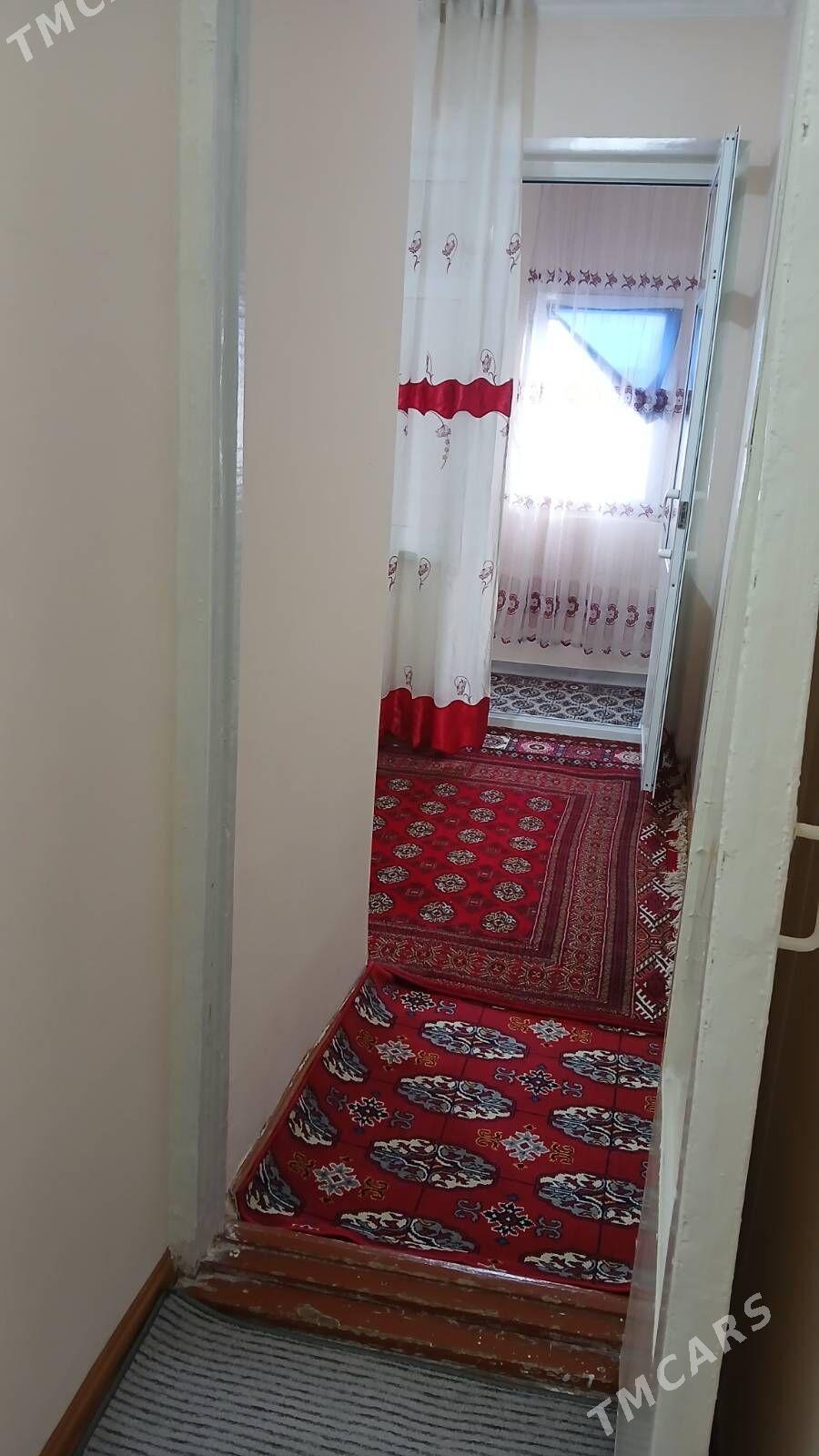 jay arenda - Mary - img 1