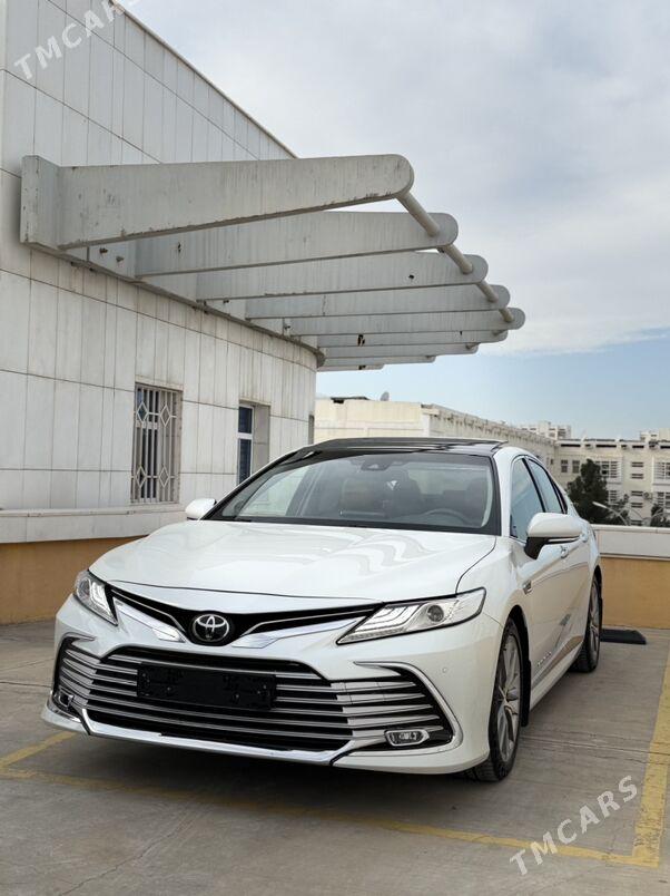 Toyota Camry 2023 - 637 000 TMT - Ашхабад - img 1