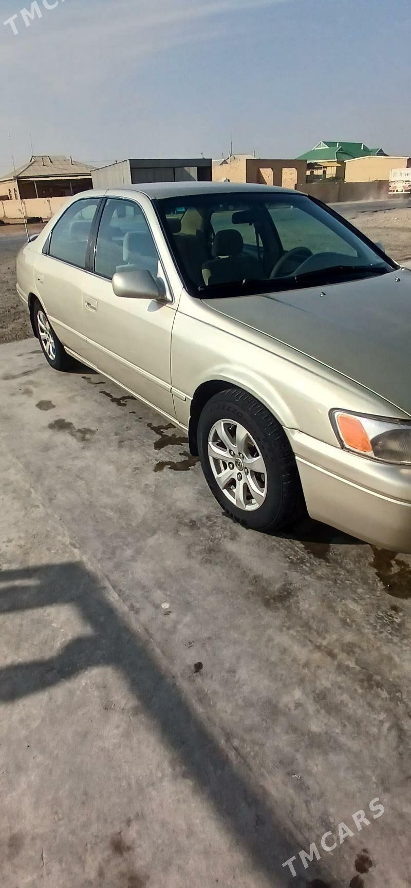 Toyota Camry 1997 - 147 000 TMT - Мары - img 1
