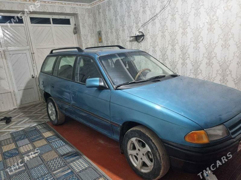 Opel Astra 1993 - 40 000 TMT - Кёнеургенч - img 1