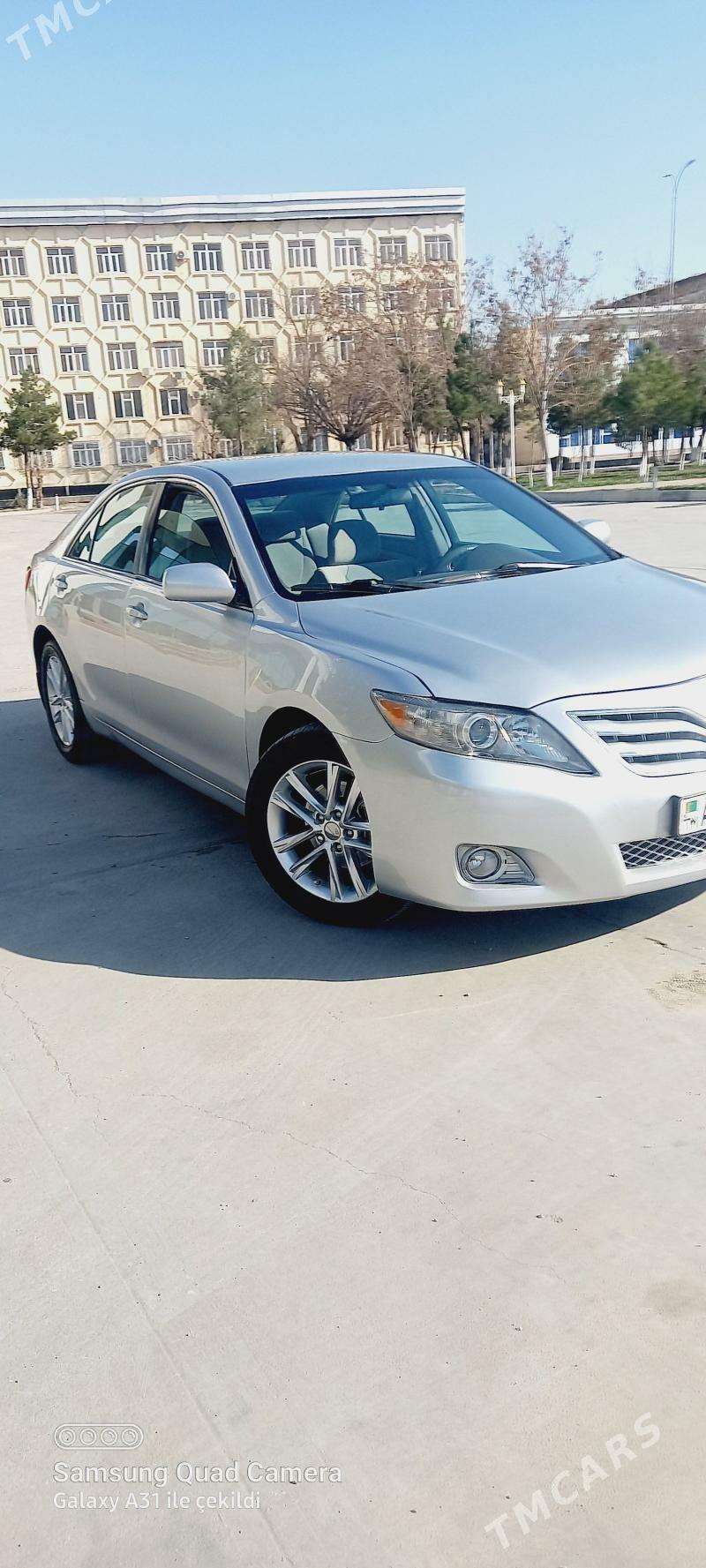 Toyota Camry 2010 - 180 000 TMT - Мары - img 1