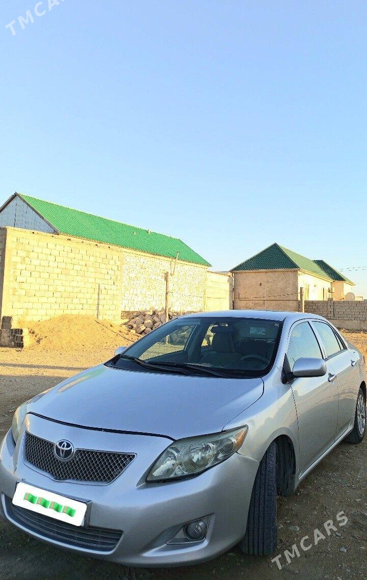 Toyota Corolla 2010 - 135 000 TMT - Balkanabat - img 1