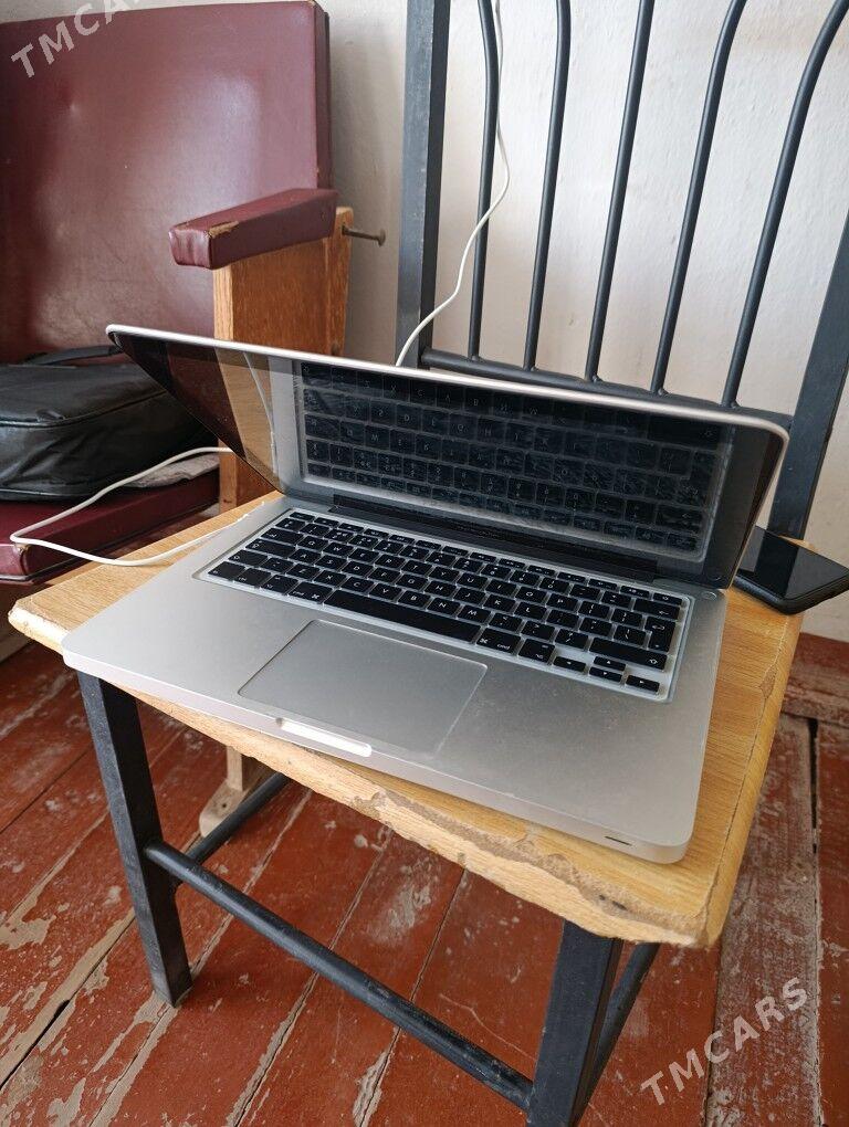 MacBook Pro - Hojambaz - img 1