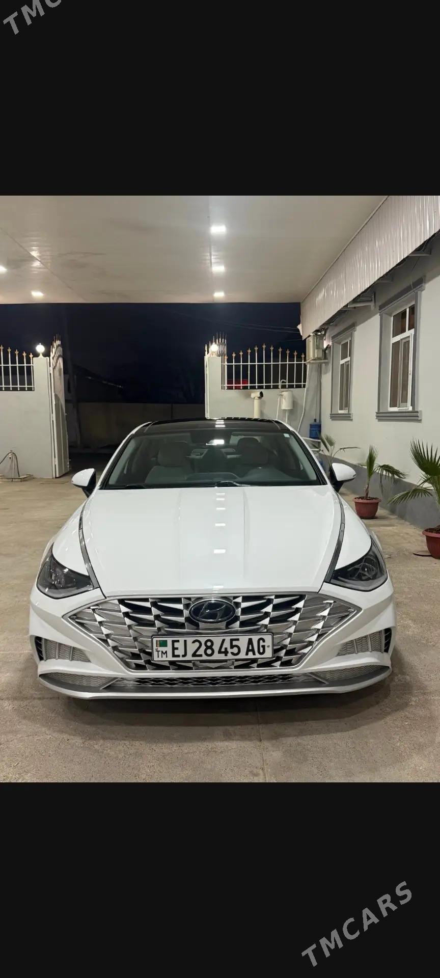 Hyundai Sonata 2020 - 295 000 TMT - Гуртли - img 1