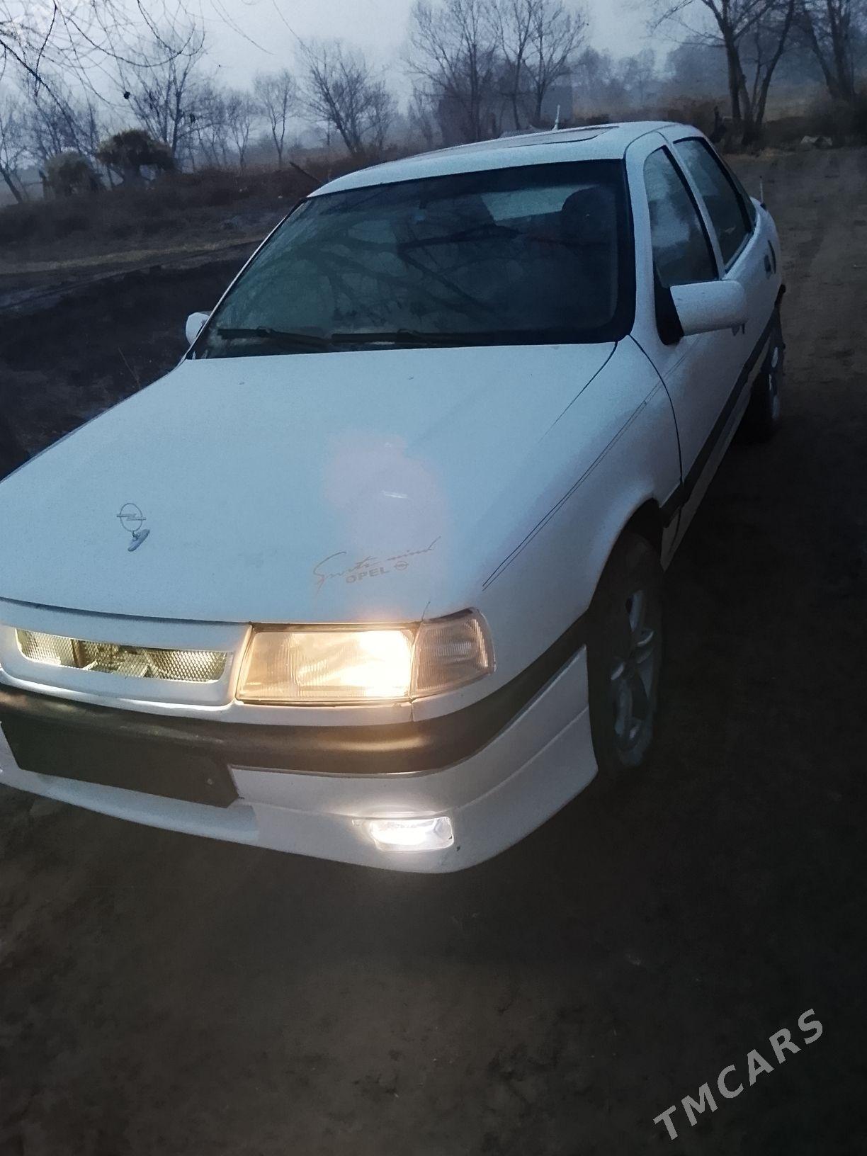Opel Vectra 1990 - 28 000 TMT - Болдумсаз - img 1