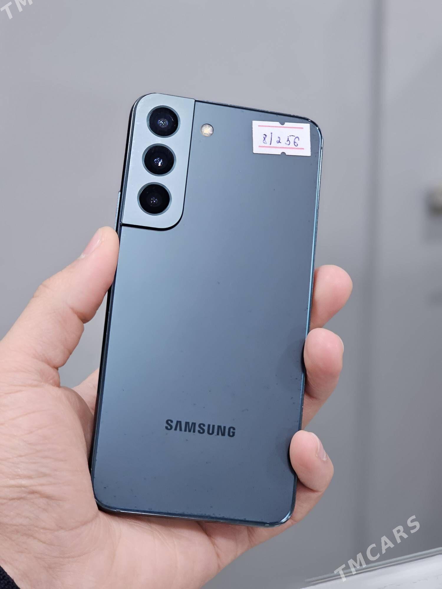 Samsung S22 - Mary - img 1