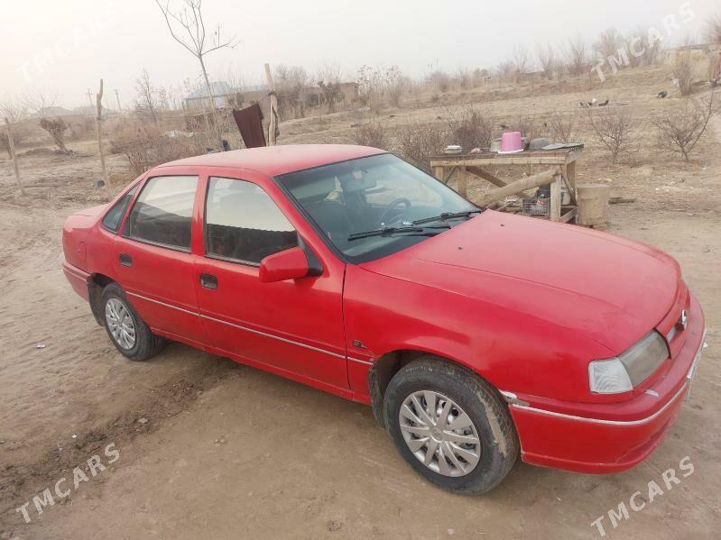 Opel Vectra 1991 - 30 000 TMT - Ýolöten - img 1