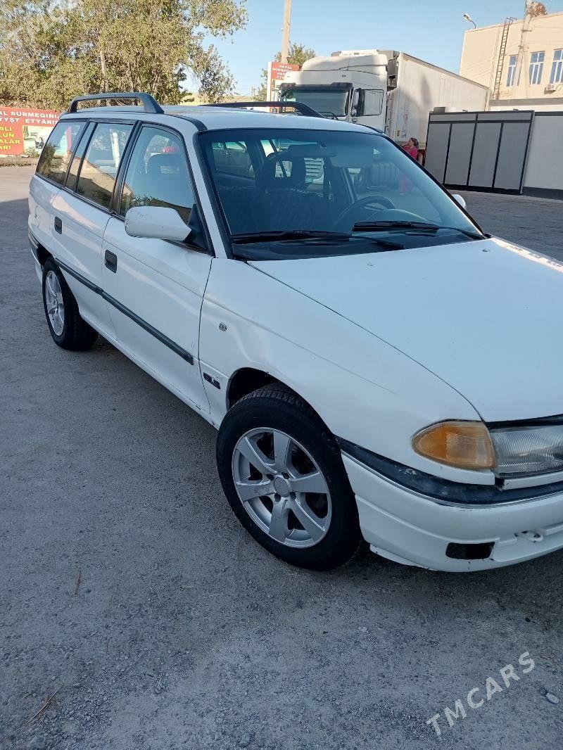 Opel Astra 1996 - 38 000 TMT - Wekilbazar - img 1
