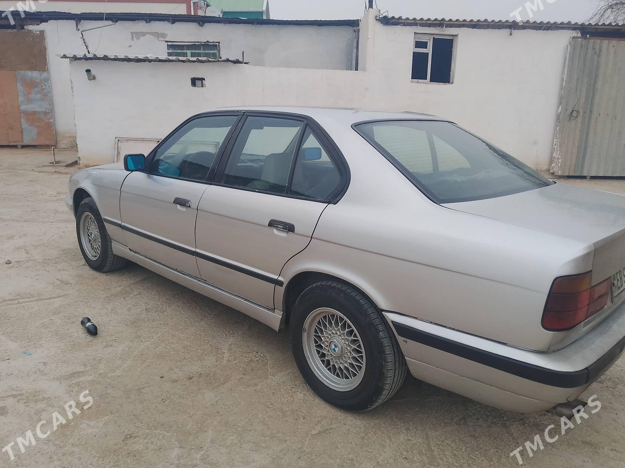 BMW 525 1991 - 50 000 TMT - Гарадамак - img 1