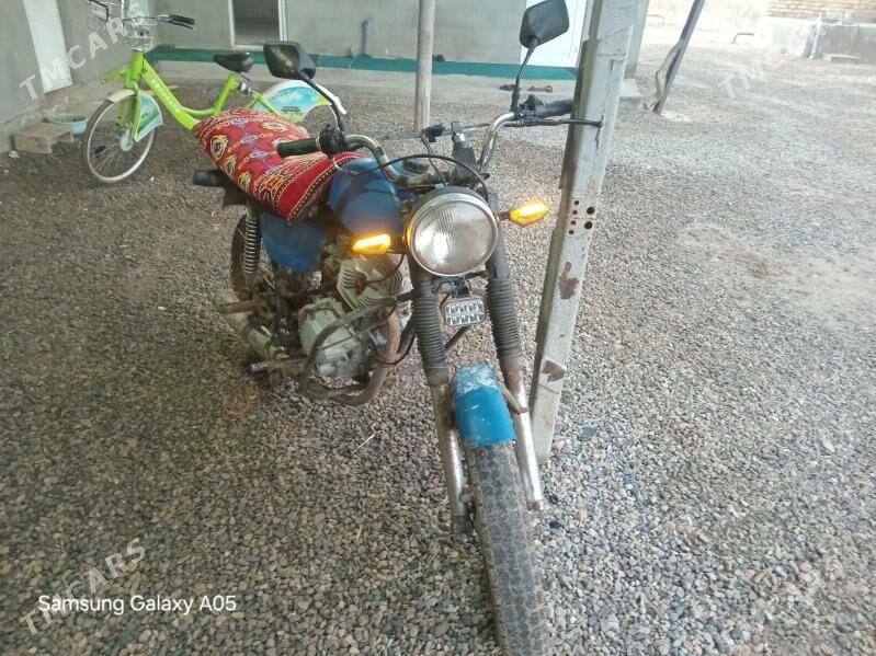 Fekon FK150-8G 2013 - 5 000 TMT - Теджен - img 1