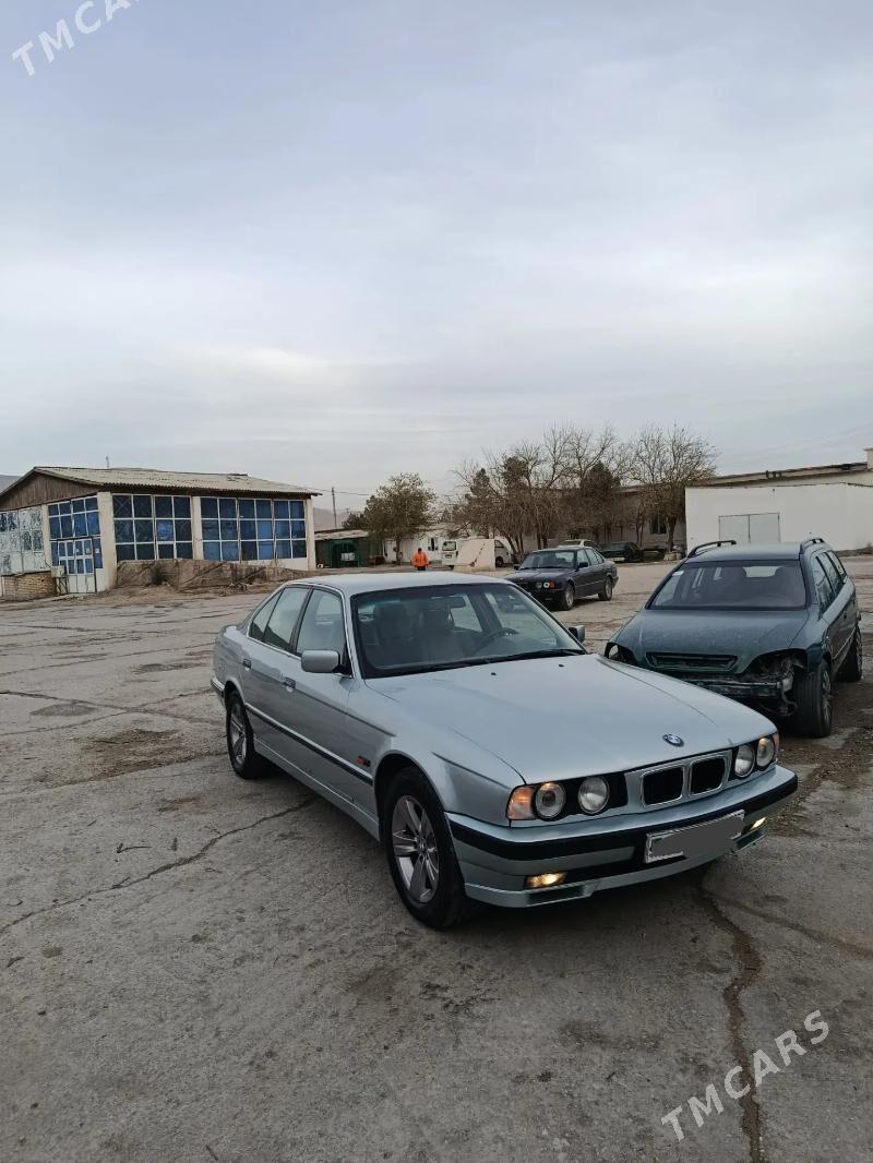 BMW 525 1990 - 69 000 TMT - Бахарден - img 1