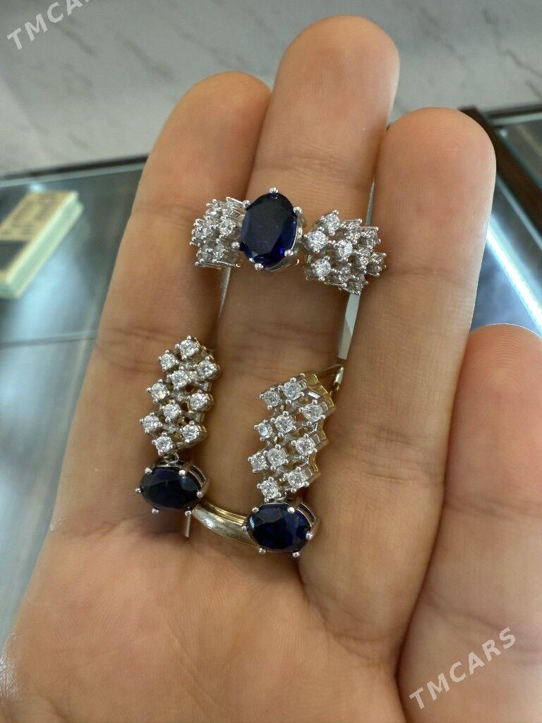 Gyzyl komplekt - Aşgabat - img 1