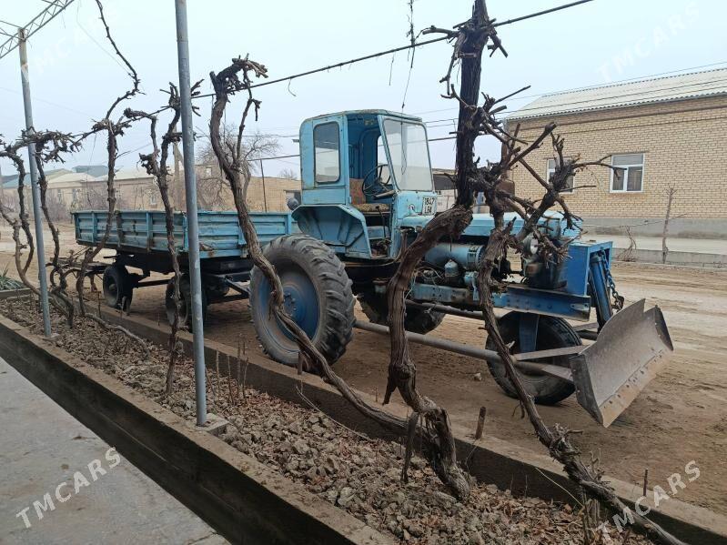 MTZ T-28 1986 - 45 000 TMT - Саят - img 1