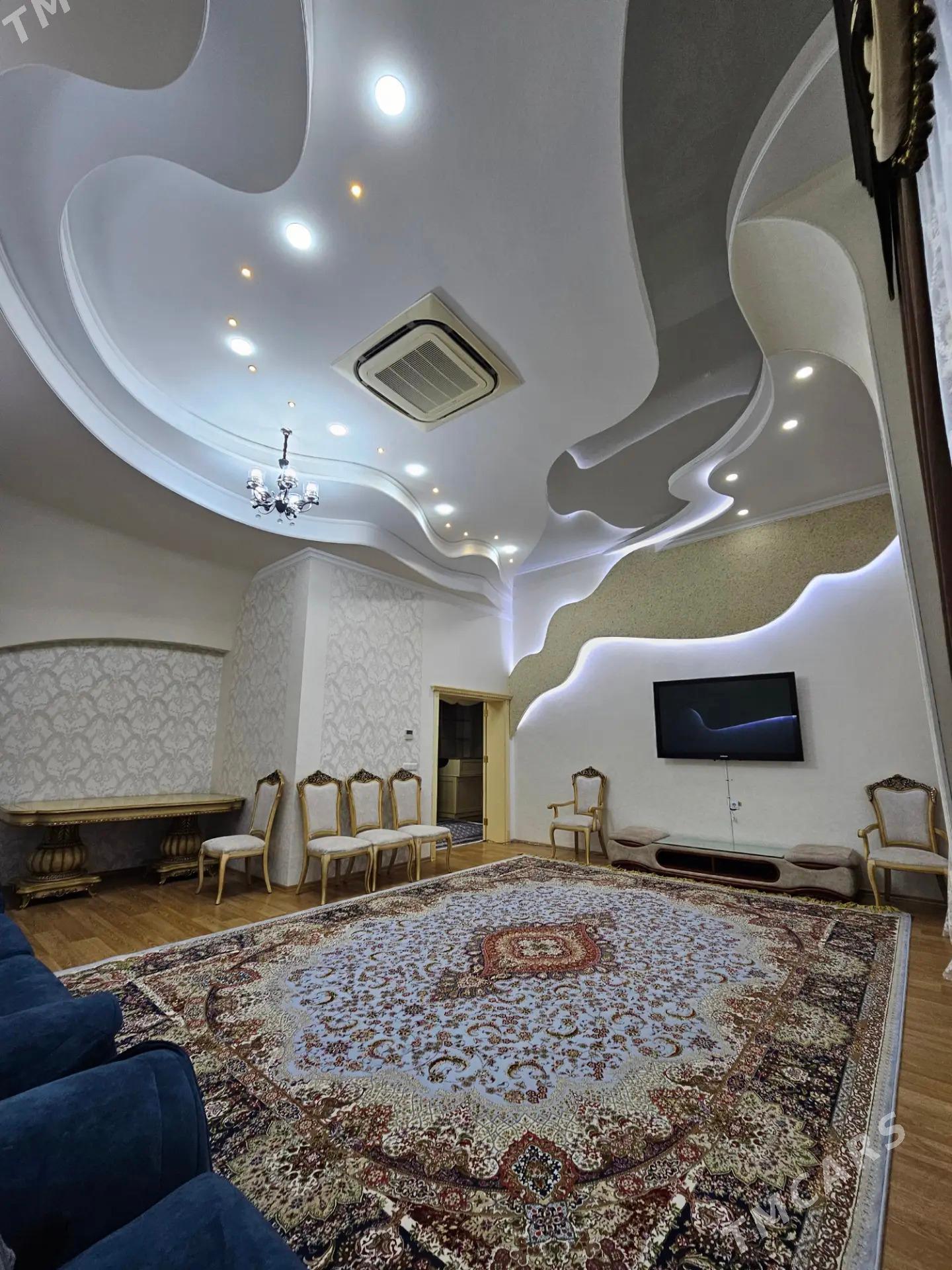 Elitka Sowetskiy - Sowetskiý köç. (Garaşsyzlyk şaýoly) - img 1