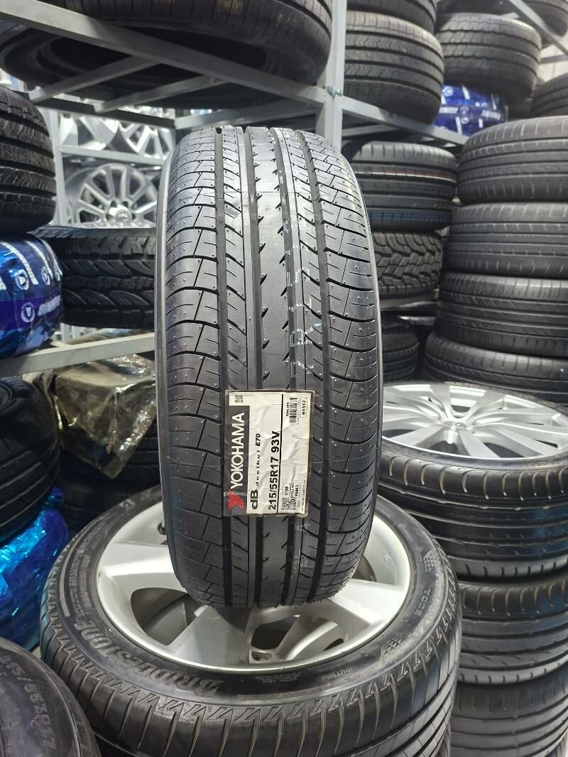 YOKOHAMA 25YYL 2155517 1ST 1 300 TMT - Howdan "W" - img 1