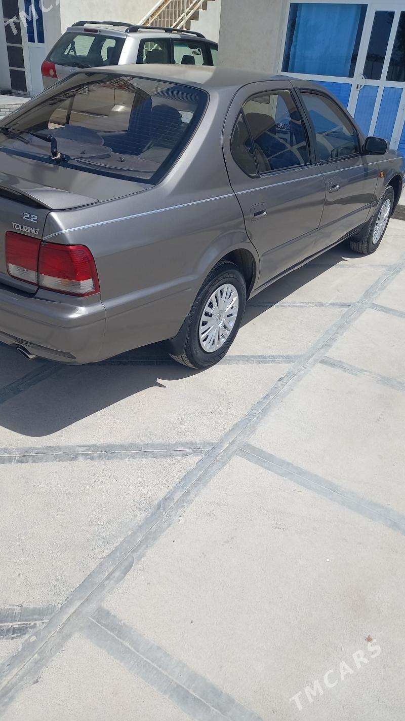 Toyota Vista 1994 - 75 000 TMT - Сакарчага - img 1
