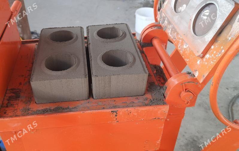 LEGO kerpiç stanok - Туркменабат - img 1