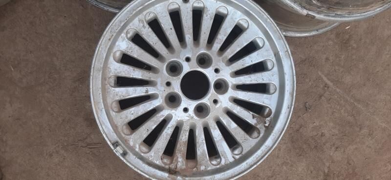 BMW brosga disga 1şt ☝ 1 000 TMT - Gubadag - img 1