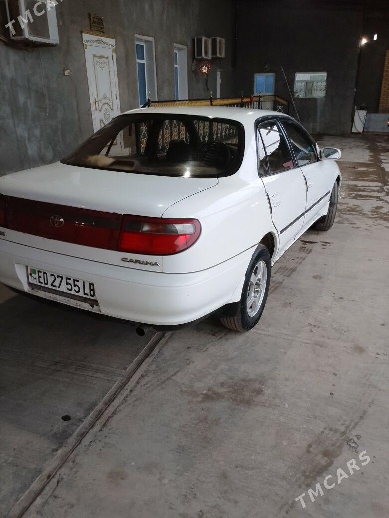 Toyota Carina 1995 - 60 000 TMT - Халач - img 1