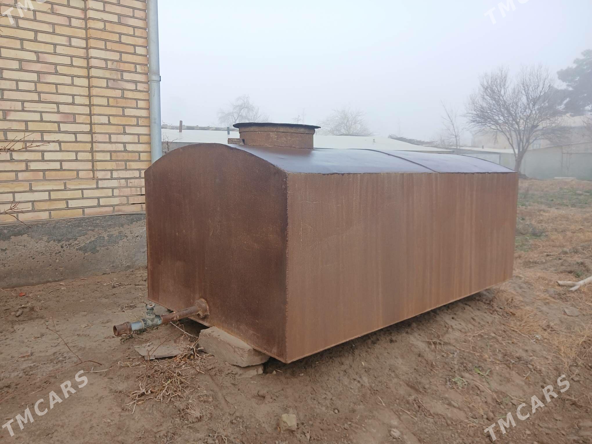 demir boçka - Sakarçäge - img 1