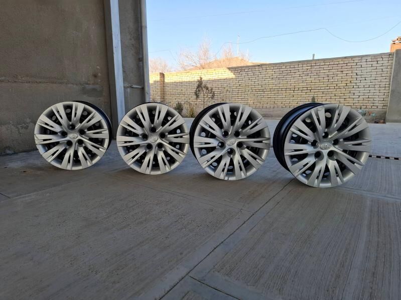 paltan̈ radnoÿ diskasy 1 600 TMT - Türkmenbaşy etr. - img 1